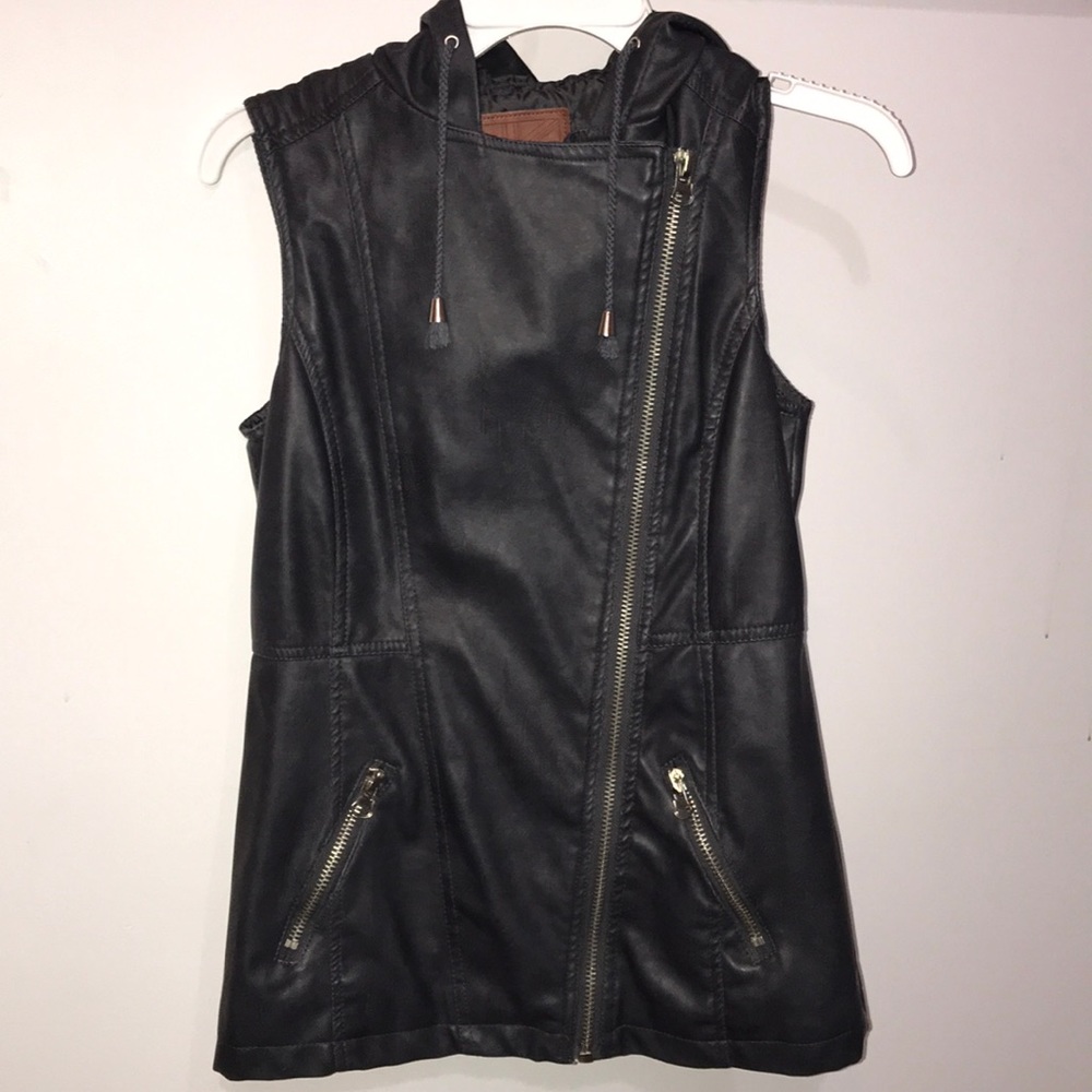 Charcoal vest